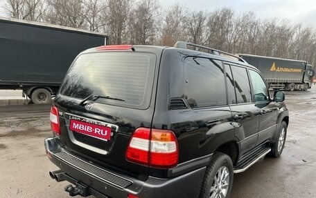 Toyota Land Cruiser 100 рестайлинг 2, 2006 год, 1 899 000 рублей, 3 фотография