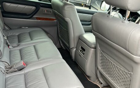 Toyota Land Cruiser 100 рестайлинг 2, 2006 год, 1 899 000 рублей, 27 фотография