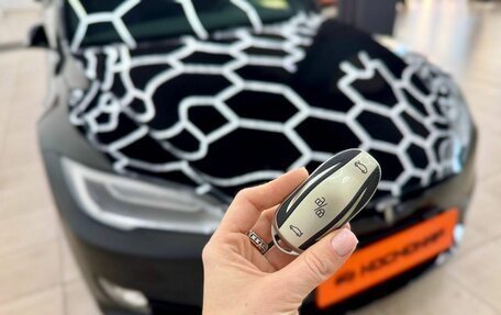 Tesla Model S I, 2018 год, 3 950 000 рублей, 2 фотография