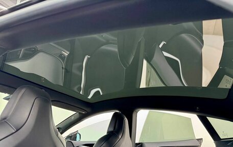 Tesla Model S I, 2018 год, 3 950 000 рублей, 15 фотография