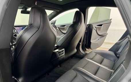 Tesla Model S I, 2018 год, 3 950 000 рублей, 22 фотография