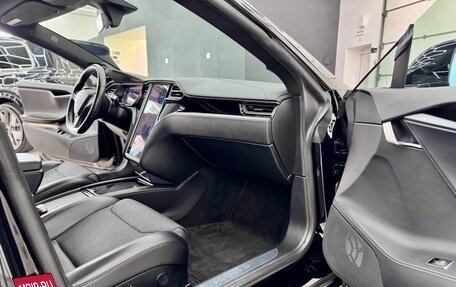 Tesla Model S I, 2018 год, 3 950 000 рублей, 19 фотография