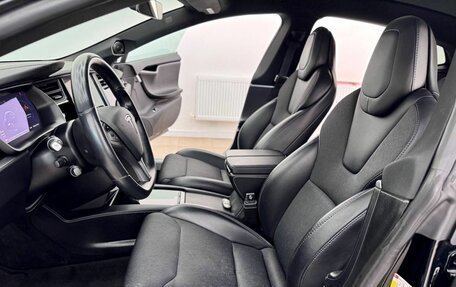 Tesla Model S I, 2018 год, 3 950 000 рублей, 26 фотография