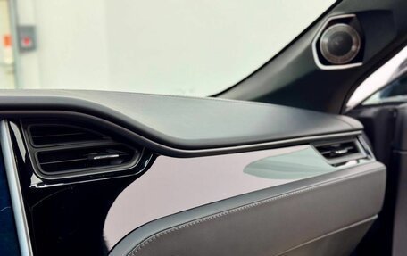 Tesla Model S I, 2018 год, 3 950 000 рублей, 38 фотография