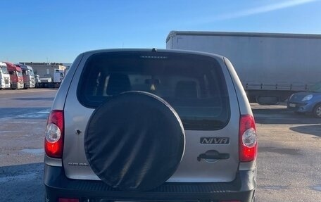 Chevrolet Niva I рестайлинг, 2018 год, 740 000 рублей, 7 фотография
