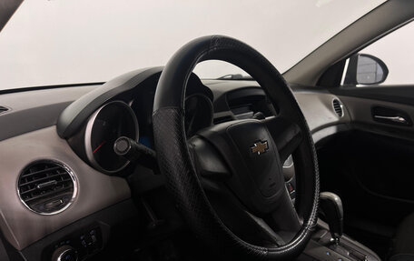 Chevrolet Cruze II, 2011 год, 690 000 рублей, 7 фотография