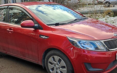 KIA Rio III рестайлинг, 2014 год, 1 200 000 рублей, 2 фотография