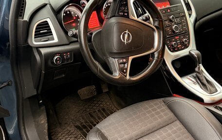 Opel Astra J, 2014 год, 1 050 000 рублей, 13 фотография