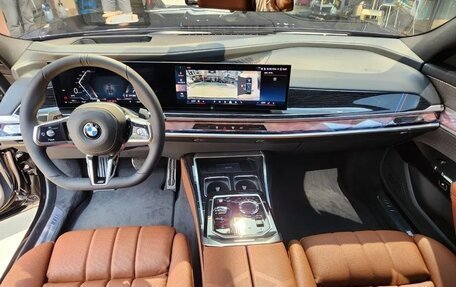 BMW 7 серия, 2025 год, 12 500 000 рублей, 6 фотография