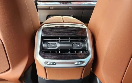 BMW 7 серия, 2025 год, 12 500 000 рублей, 9 фотография