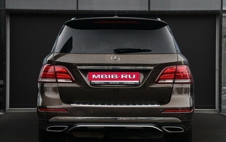 Mercedes-Benz GLE, 2016 год, 3 300 000 рублей, 6 фотография