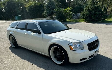 Dodge Magnum, 2007 год, 650 000 рублей, 2 фотография
