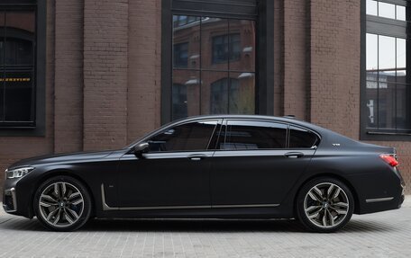 BMW 7 серия, 2019 год, 12 фотография