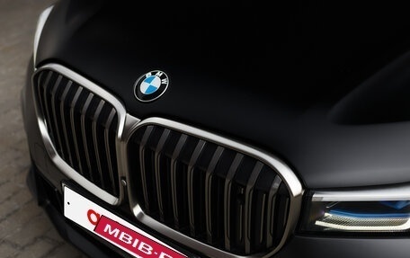 BMW 7 серия, 2019 год, 3 фотография