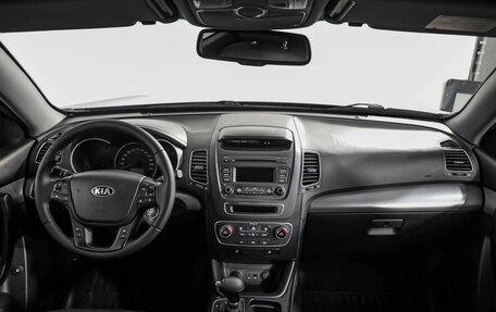 KIA Sorento II рестайлинг, 2013 год, 1 499 000 рублей, 9 фотография