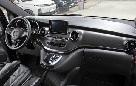 Mercedes-Benz V-Класс, 2019 год, 5 898 000 рублей, 11 фотография