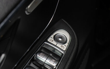 Mercedes-Benz V-Класс, 2019 год, 5 898 000 рублей, 23 фотография