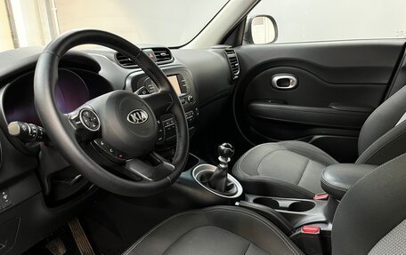 KIA Soul II рестайлинг, 2019 год, 1 675 000 рублей, 8 фотография