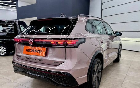 Volkswagen Tiguan, 2024 год, 5 750 000 рублей, 6 фотография