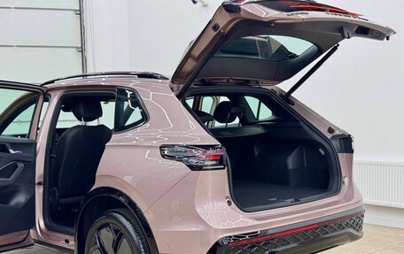 Volkswagen Tiguan, 2024 год, 5 750 000 рублей, 10 фотография