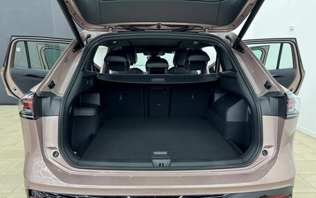 Volkswagen Tiguan, 2024 год, 5 750 000 рублей, 32 фотография