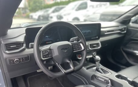 Ford Mustang, 2025 год, 15 000 000 рублей, 11 фотография