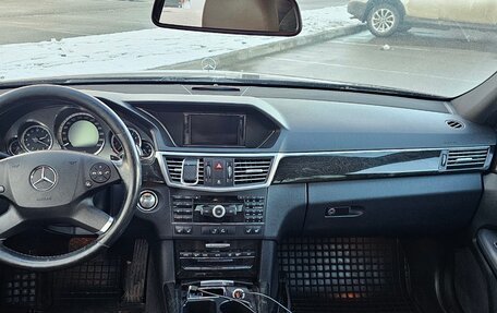 Mercedes-Benz E-Класс, 2009 год, 1 250 000 рублей, 5 фотография