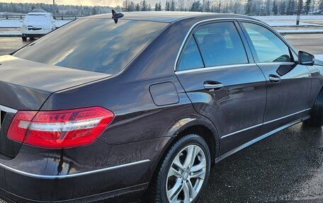 Mercedes-Benz E-Класс, 2009 год, 1 250 000 рублей, 4 фотография