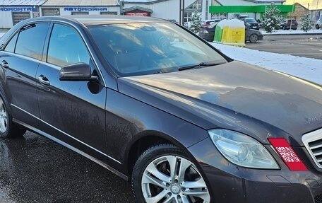 Mercedes-Benz E-Класс, 2009 год, 1 250 000 рублей, 3 фотография