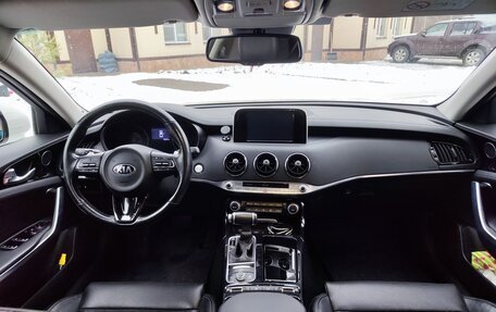 KIA Stinger I, 2018 год, 2 699 999 рублей, 8 фотография