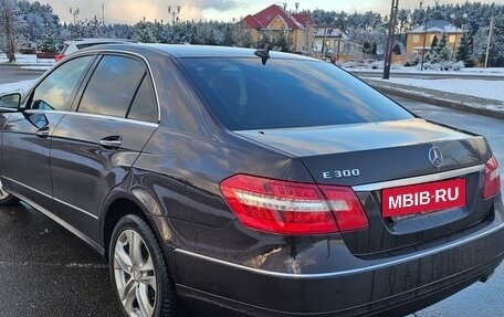 Mercedes-Benz E-Класс, 2009 год, 1 250 000 рублей, 2 фотография