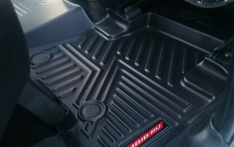 Toyota Land Cruiser Prado 150 рестайлинг 2, 2015 год, 3 700 000 рублей, 15 фотография