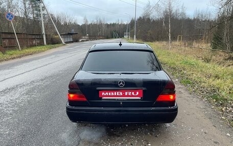 Mercedes-Benz C-Класс, 1994 год, 250 000 рублей, 5 фотография