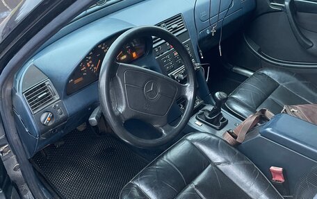 Mercedes-Benz C-Класс, 1994 год, 250 000 рублей, 8 фотография
