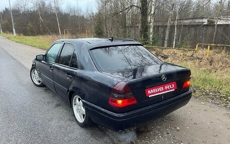 Mercedes-Benz C-Класс, 1994 год, 250 000 рублей, 7 фотография