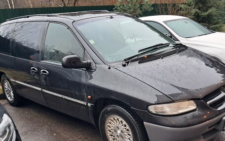 Chrysler Voyager III, 1999 год, 500 000 рублей, 3 фотография