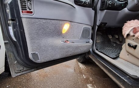 Chrysler Voyager III, 1999 год, 500 000 рублей, 9 фотография