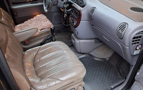 Chrysler Voyager III, 1999 год, 500 000 рублей, 14 фотография