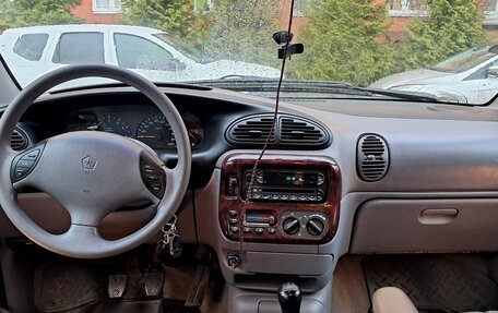 Chrysler Voyager III, 1999 год, 500 000 рублей, 18 фотография