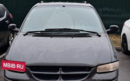 Chrysler Voyager III, 1999 год, 500 000 рублей, 2 фотография