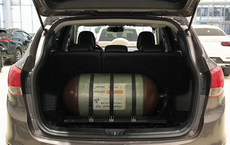 Hyundai ix35 I рестайлинг, 2013 год, 1 050 000 рублей, 14 фотография