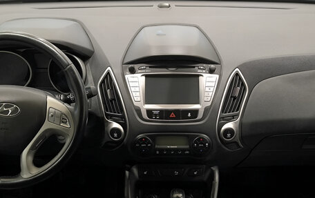 Hyundai ix35 I рестайлинг, 2013 год, 1 050 000 рублей, 19 фотография