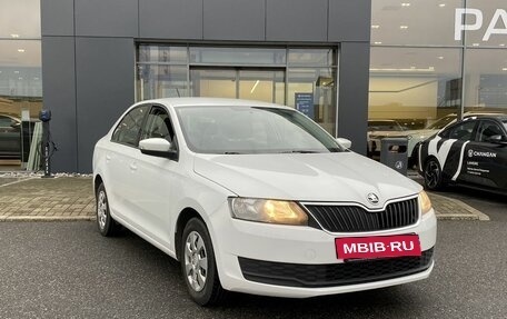 Skoda Rapid I, 2018 год, 989 800 рублей, 3 фотография