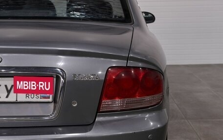 Hyundai Sonata IV рестайлинг, 2004 год, 210 000 рублей, 8 фотография