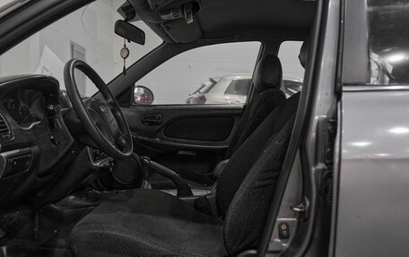 Hyundai Sonata IV рестайлинг, 2004 год, 210 000 рублей, 12 фотография