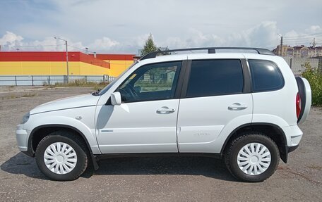 Chevrolet Niva I рестайлинг, 2011 год, 478 000 рублей, 6 фотография