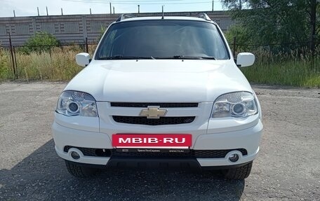 Chevrolet Niva I рестайлинг, 2011 год, 478 000 рублей, 3 фотография