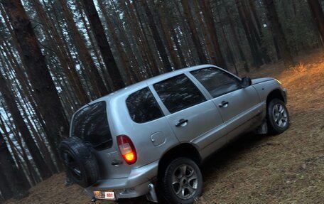 Chevrolet Niva I рестайлинг, 2007 год, 299 000 рублей, 2 фотография