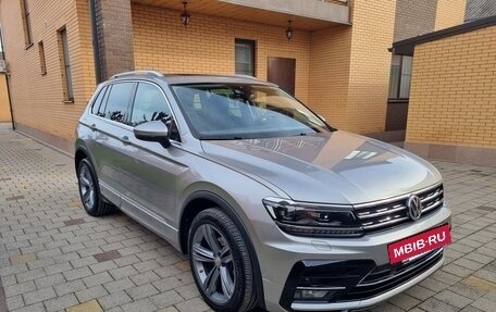 Volkswagen Tiguan II, 2019 год, 3 500 000 рублей, 3 фотография