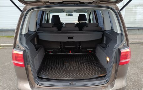 Volkswagen Touran III, 2013 год, 949 000 рублей, 16 фотография